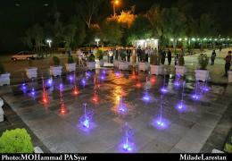 نخستین آب نمای خشک موزیکال استان فارس در بوستان ملت شهر لار  به بهره برداری رسید